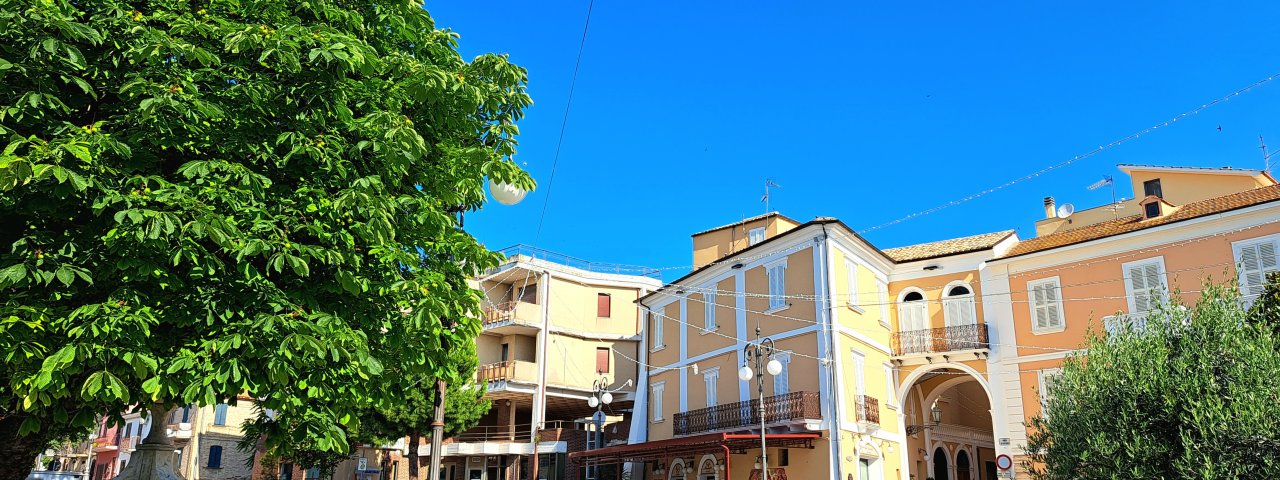 Controguerra - Abruzos / Italia Controguerra - Abruzos / Italia