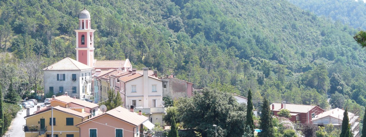 Castiglione Chiavarese - Liguria / Italia